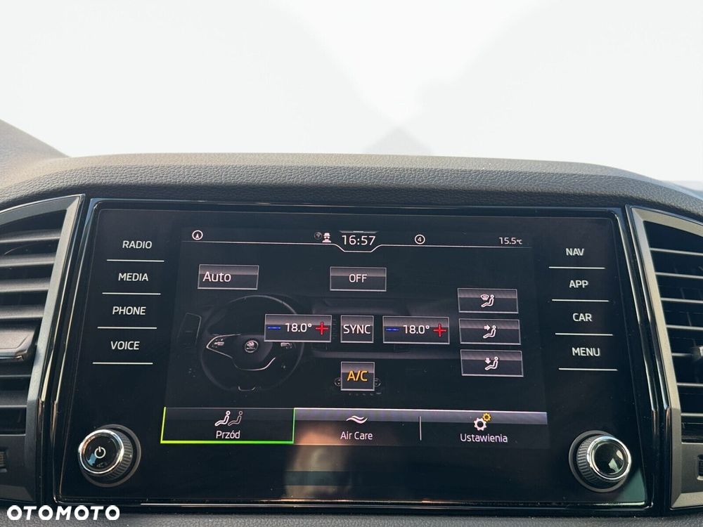 Skoda Karoq 1.5 TSI ACT Selection DSG - 19
