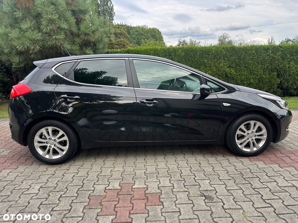 Kia Ceed 1.4 CVVT Dream-Team Edition - 6