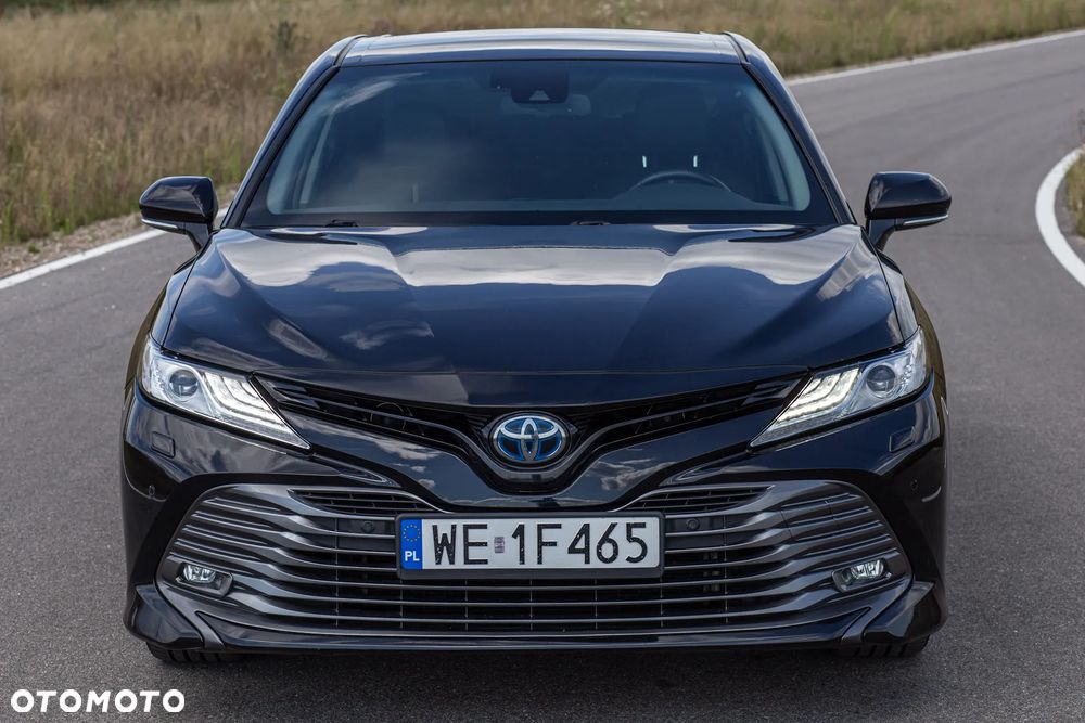 Toyota Camry 2.5 Hybrid Executive CVT - 6