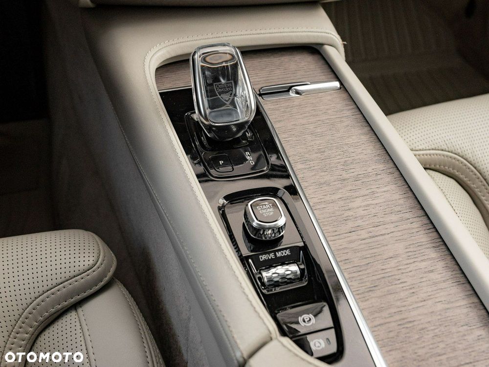 Volvo XC 90 B5 D AWD Inscription 7os - 18
