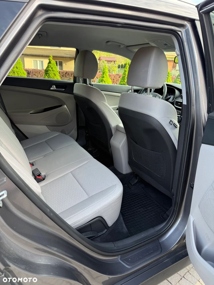 Hyundai Tucson - 12