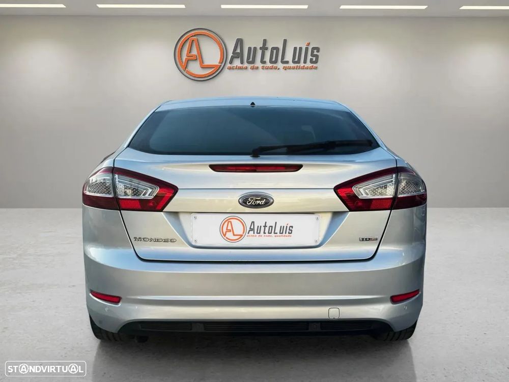 Ford Mondeo 2.0 TDCi Titanium - 3