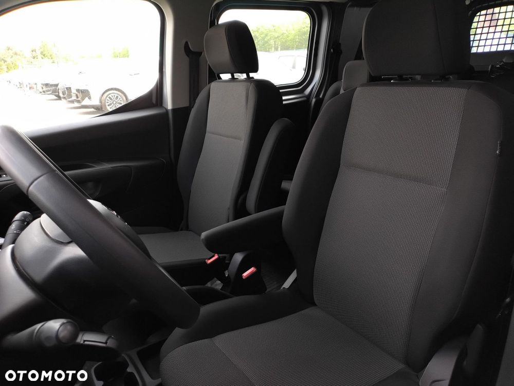 Toyota Proace City - 22
