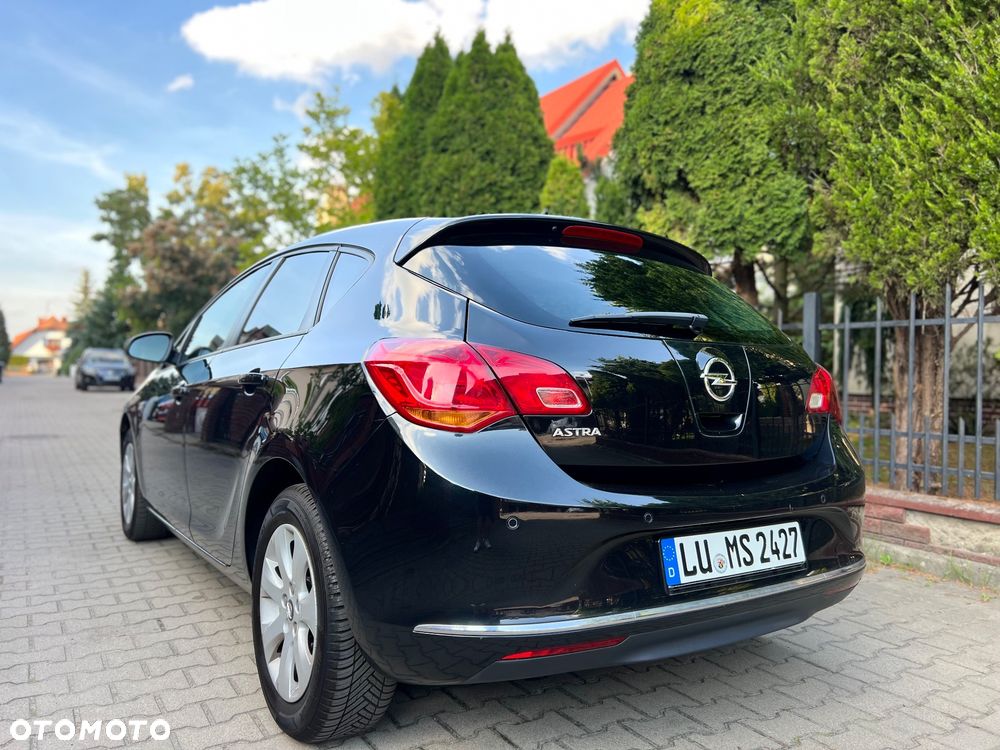 Opel Astra 1.4 Turbo Innovation - 8