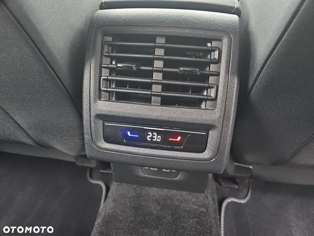Volkswagen Golf 2.0 TDI GTD DSG - 16