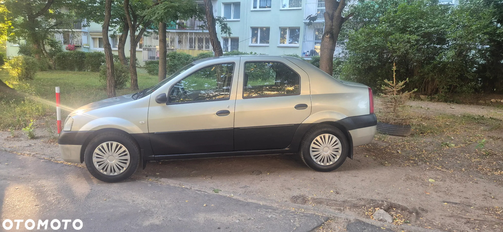 Dacia Logan 1.5 dCi Laureate - 14