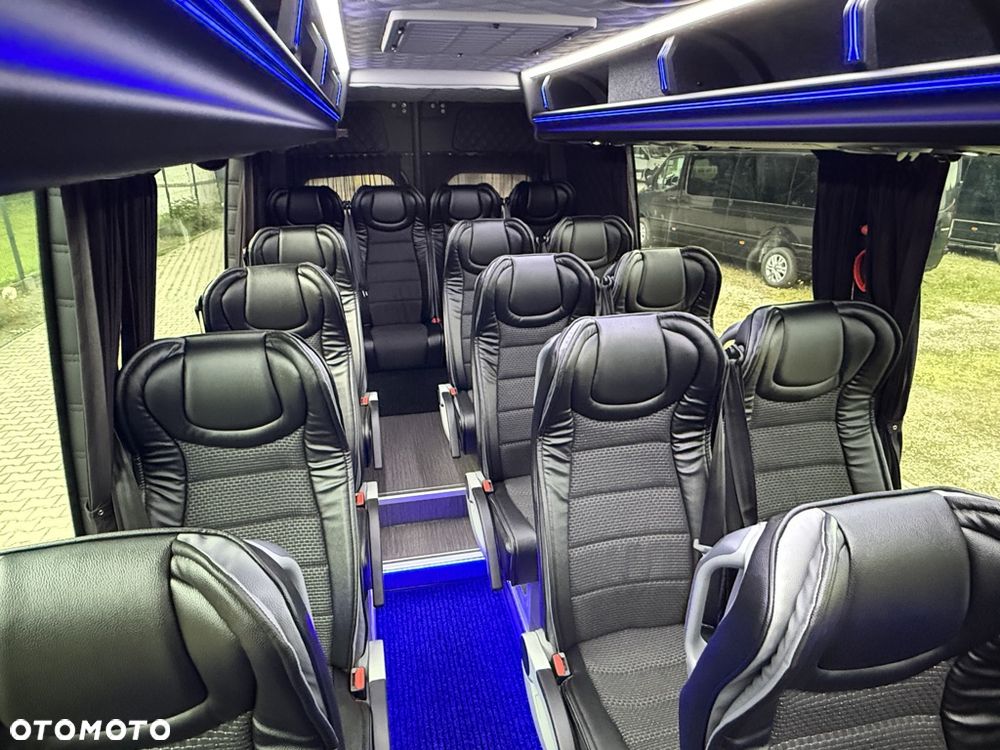 Mercedes-Benz Sprinter 519 Panoramic Line | JD - 19