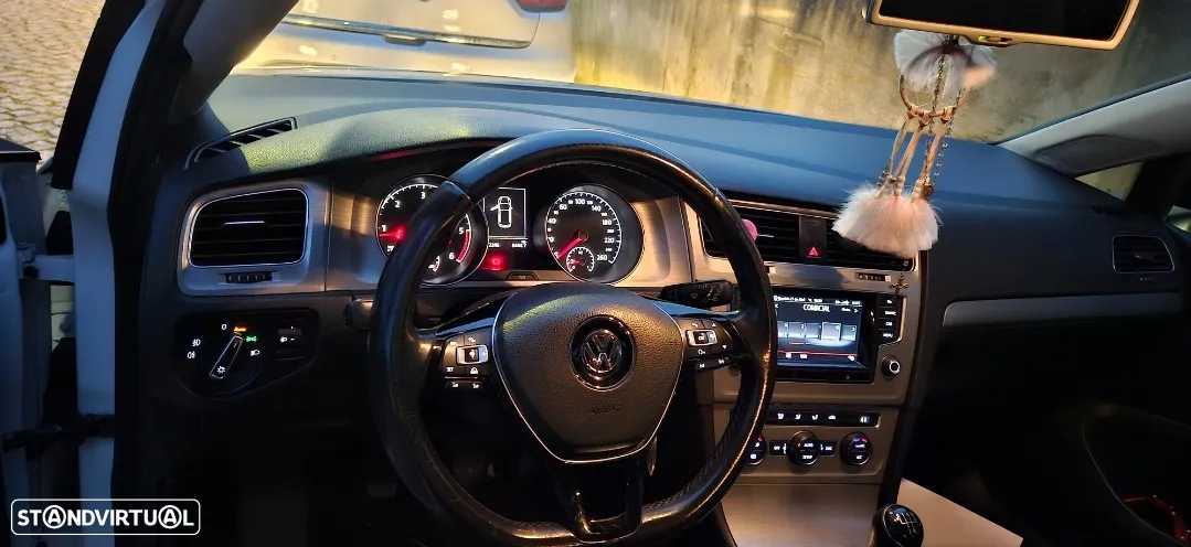 VW Golf - 6