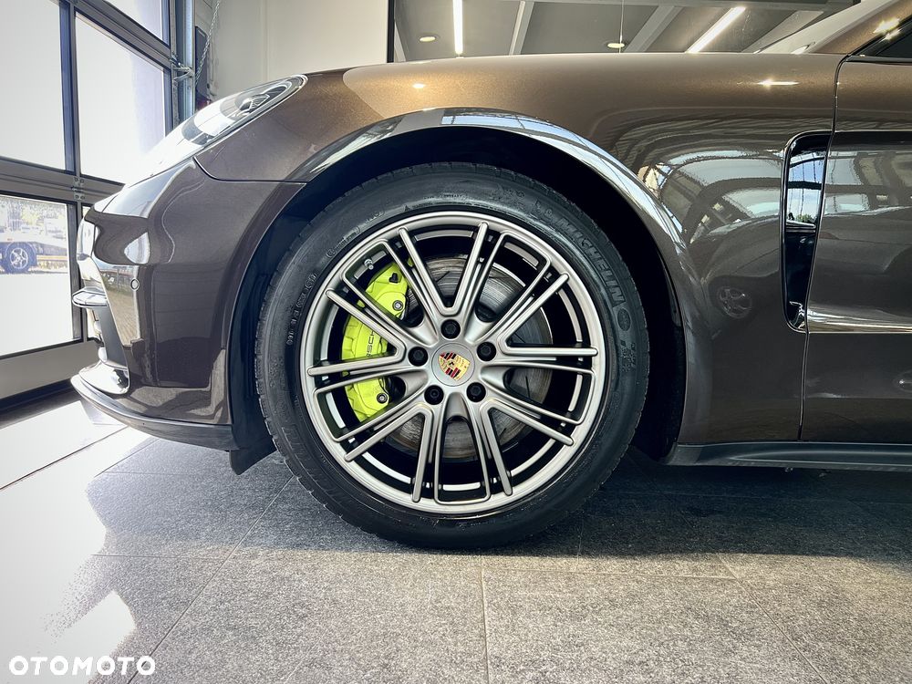 Porsche Panamera ver-4-e--hybrid - 6