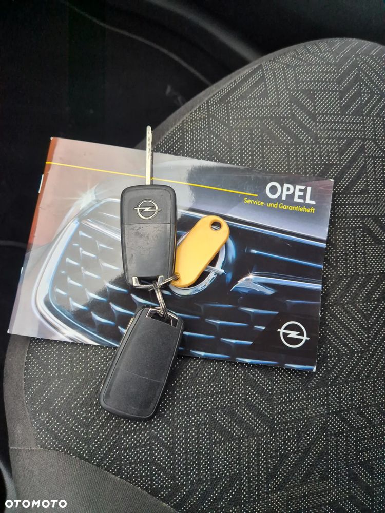 Opel Corsa 1.4 Innovation - 18