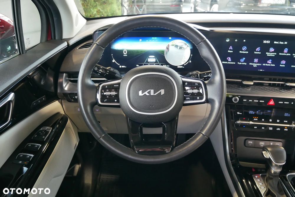 Kia Carnival - 19