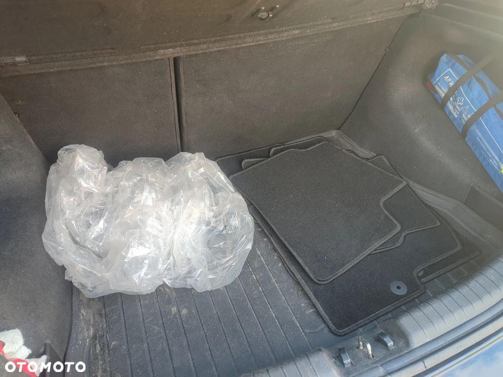 Kia Ceed 1.4 Comfort + - 16