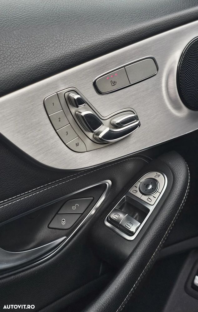 Mercedes-Benz C 300 Coupe 9G-TRONIC AMG Line - 7