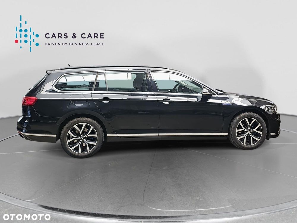 Volkswagen Passat Variant - 25