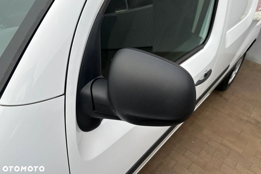 Renault Kangoo II Maxi - 19