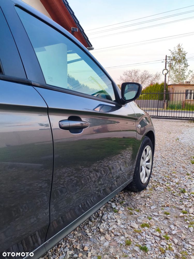 Citroën C-Elysée 1.6 HDi Seduction - 11