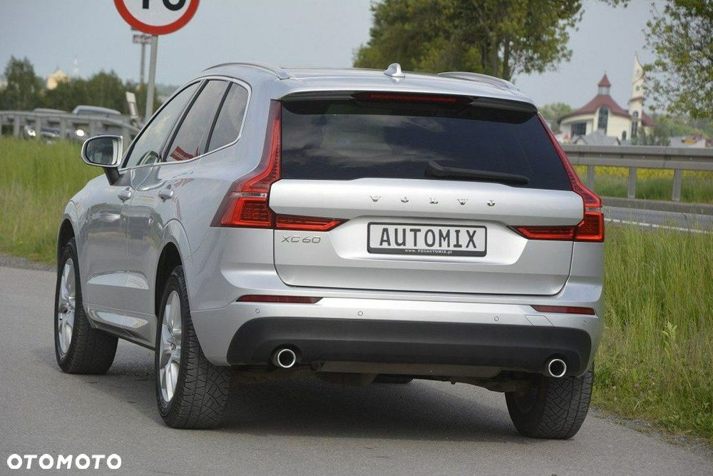 Volvo XC 60 D4 Geartronic Momentum Pro - 5