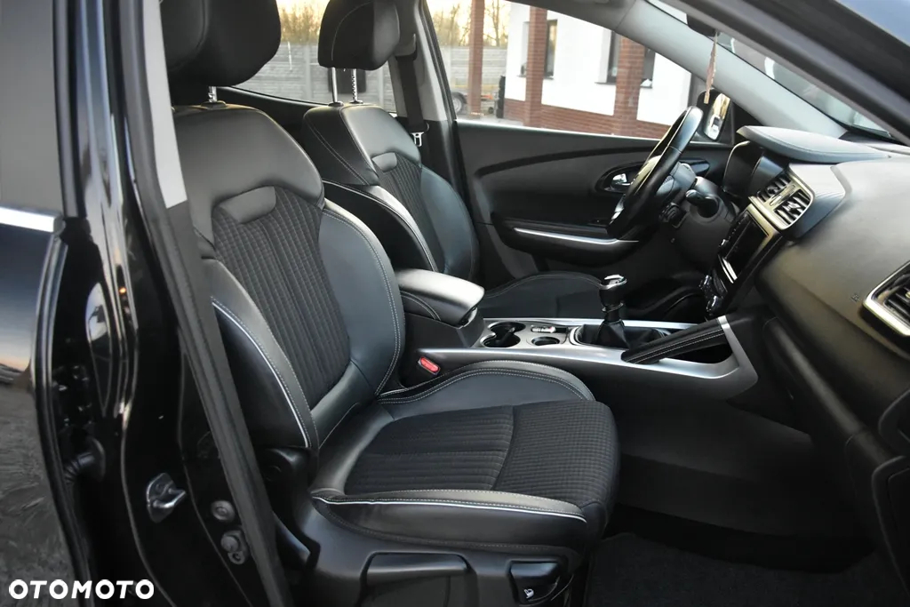 Renault Kadjar Energy TCe 130 Bose Edition - 28