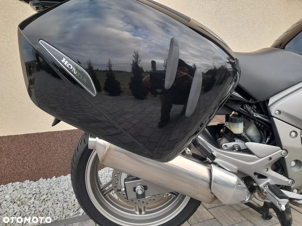 Honda CBF - 16