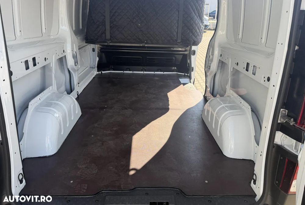 Renault RENAULT TRAFIC 2026 L2H1 dCi - DETARAT LA 2.49 T - 8