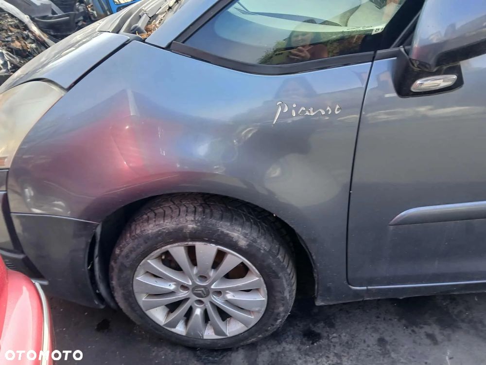 Citroen C4 Picasso błotnik lewy - 1