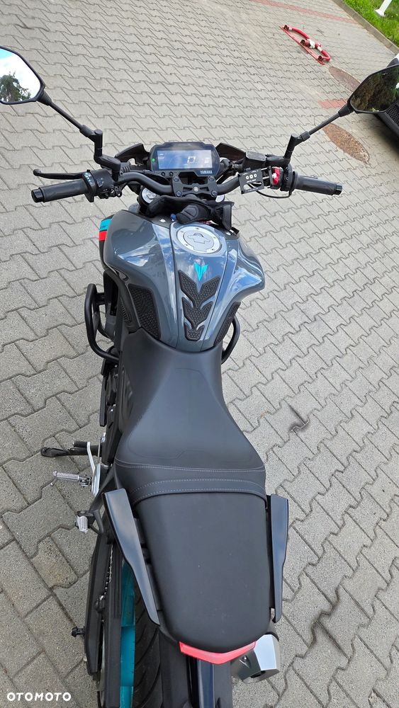 Yamaha MT - 4