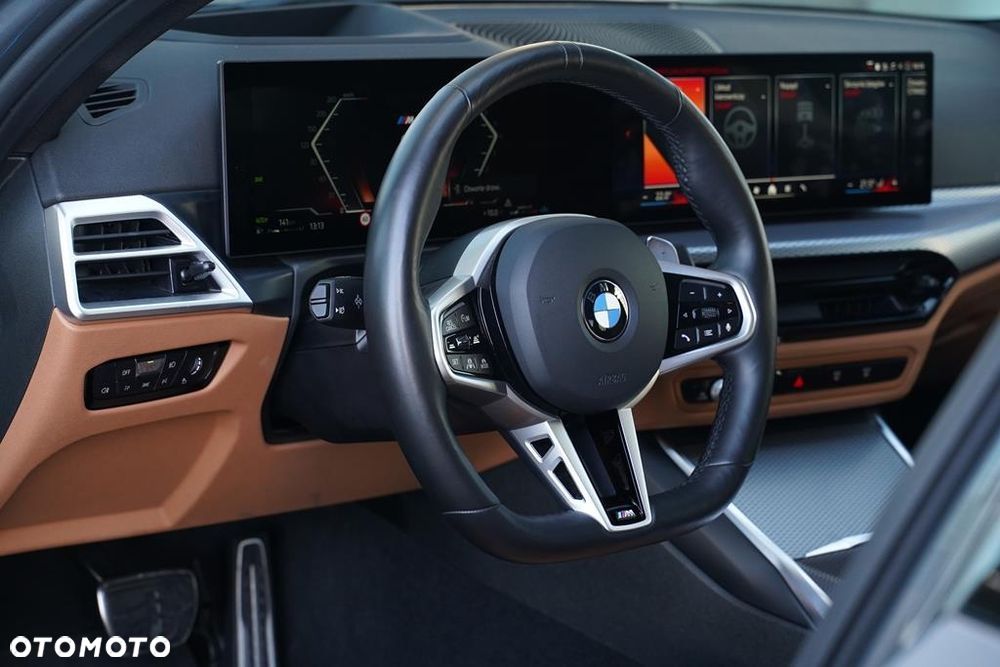BMW Seria 3 320i xDrive M Sport sport - 16