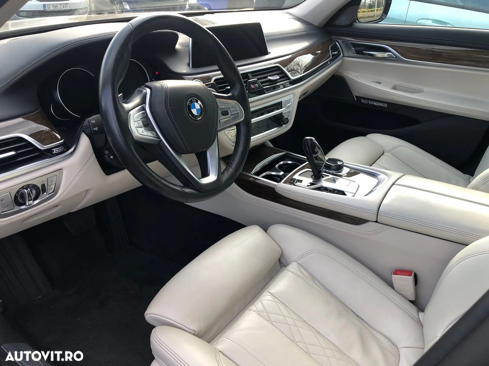 BMW Seria 7 730d xDrive - 1