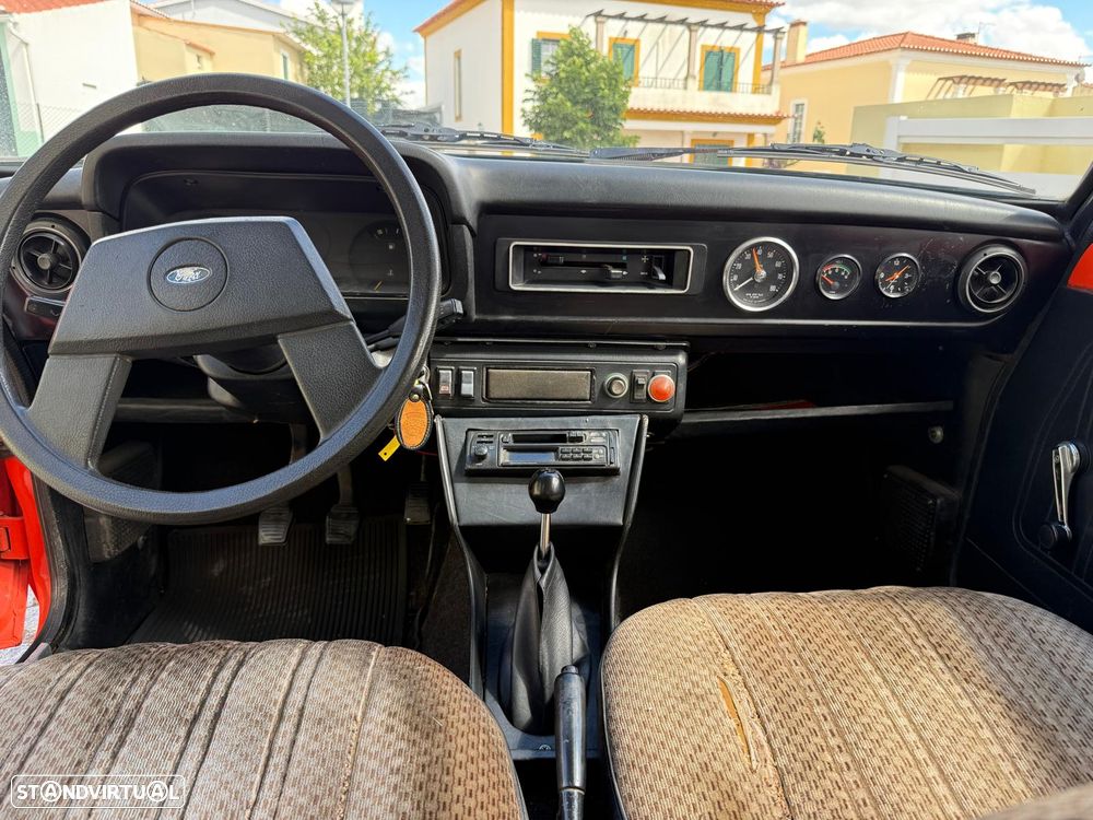 Ford Escort - 14