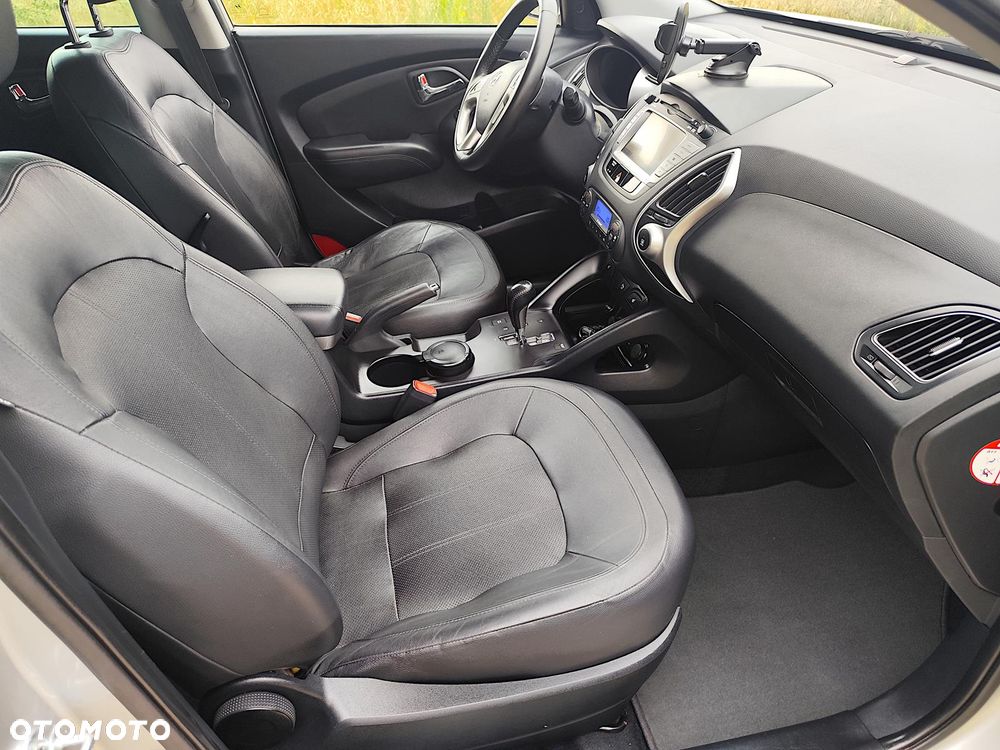 Hyundai ix35 2.0 CRDi 4WD Automatik Premium - 25