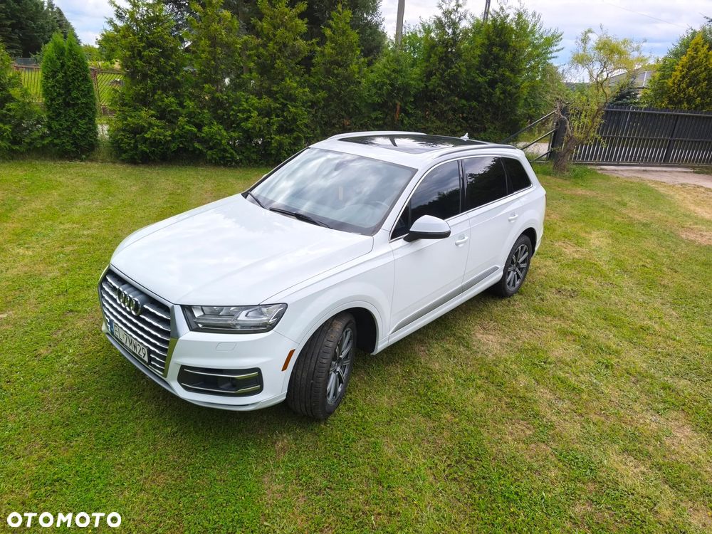 Audi Q7 3.0 TFSI Quattro Tiptronic - 1