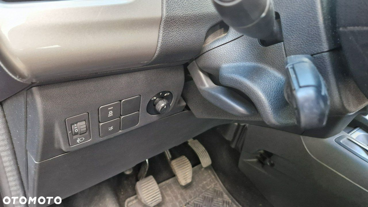 Citroën C-Elysée - 27