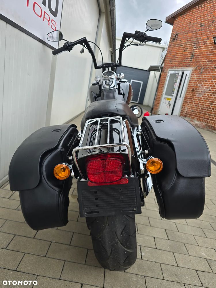 Harley-Davidson Dyna Fat Bob - 7