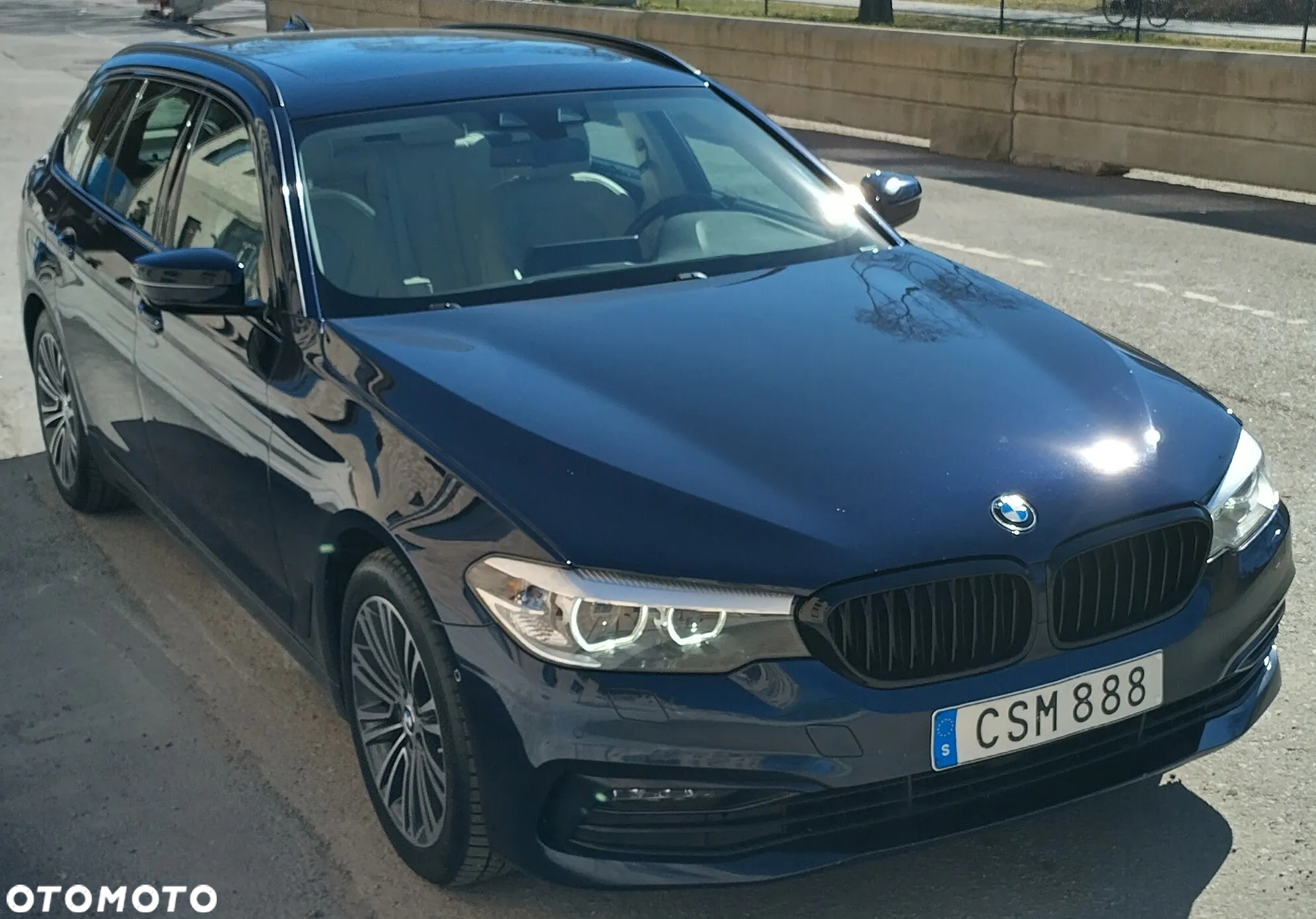 BMW Seria 5 520d Touring Sport Line - 16