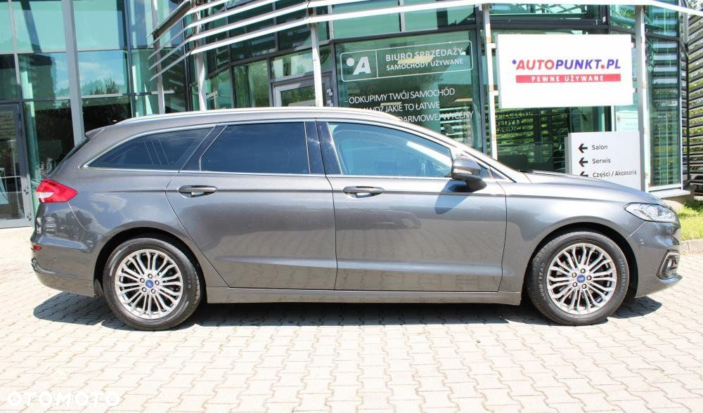 Ford Mondeo - 4