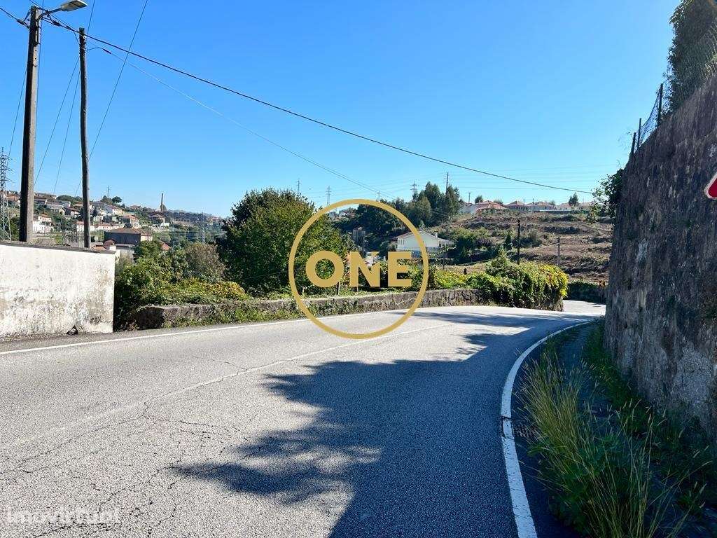 Terreno de 690m2 na Avenida Joao Paulo II em  Rebordões - Santo Tirso - Grande imagem: 3/6