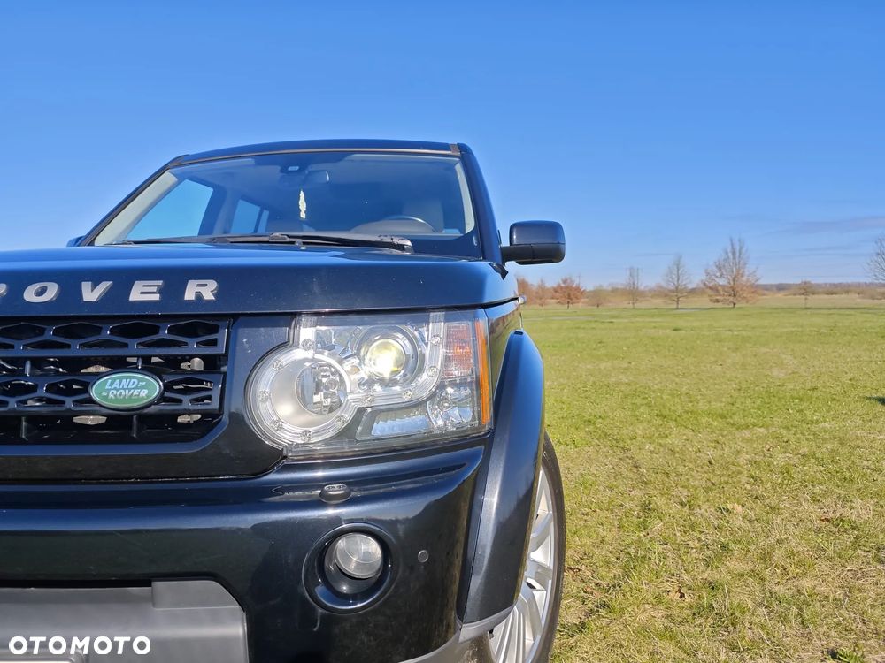 Land Rover Discovery IV 3.0SD V6 HSE - 8