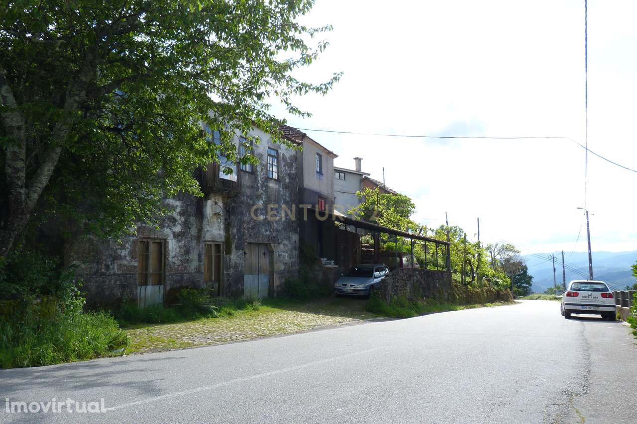 Moradia para reabilitar em Montalegre - Grande imagem: 3/16