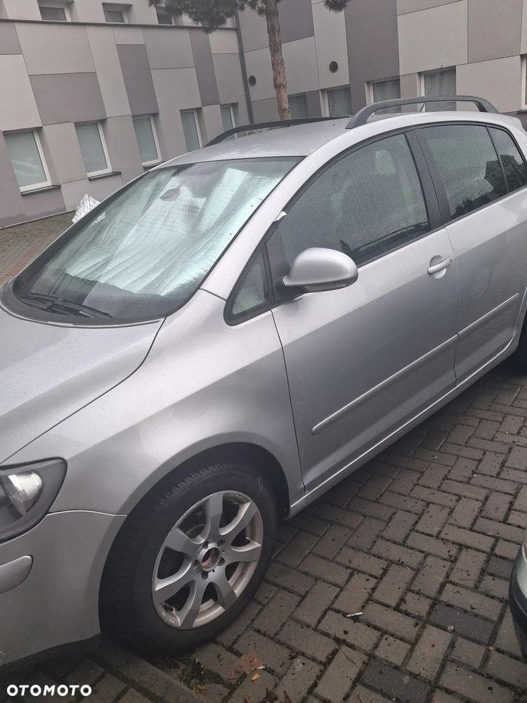 Volkswagen Golf Plus - 8