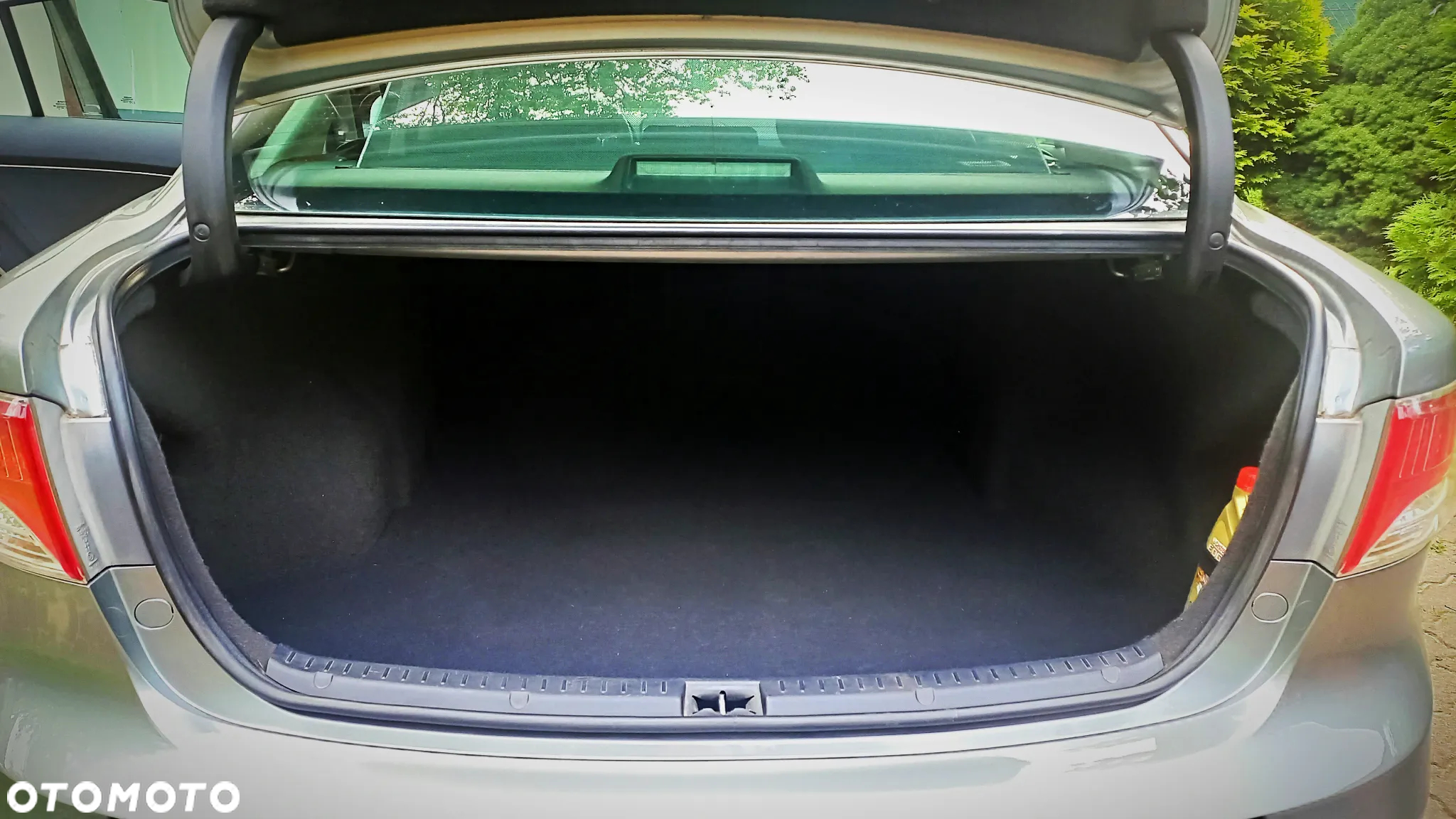 Toyota Avensis 2.0 D-4D Sol plus - 9