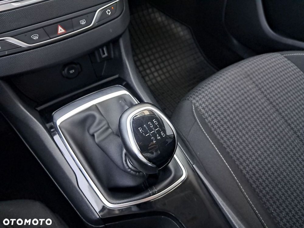 Peugeot 308 - 24