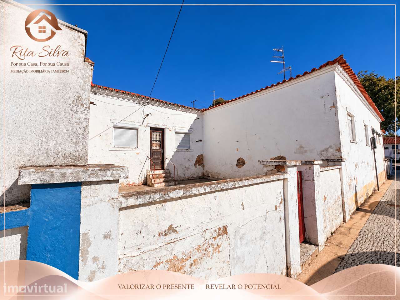 Moradia T2 para reconversão total | Bairro da Apariça, Beja | 75.000 € - Grande imagem: 4/18