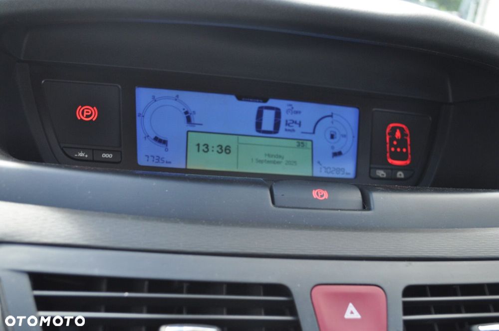 Citroën C4 Picasso - 12