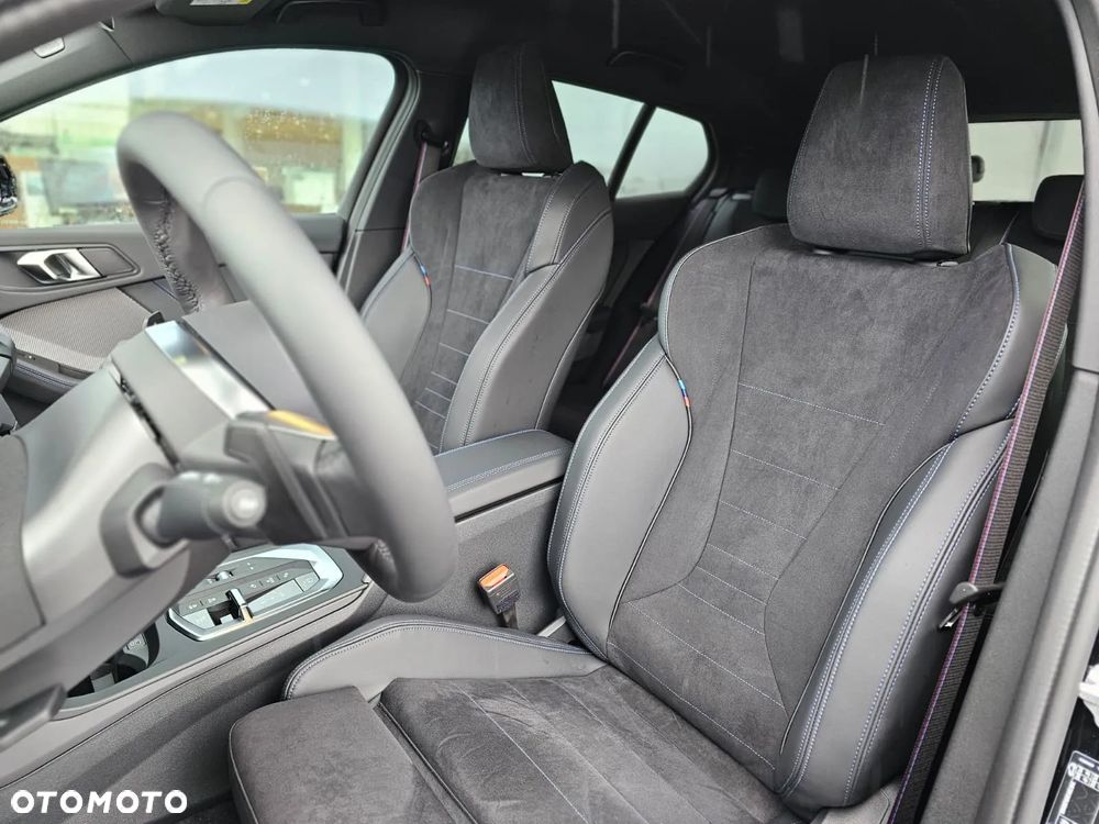 BMW Seria 1 123 mHEV - 18