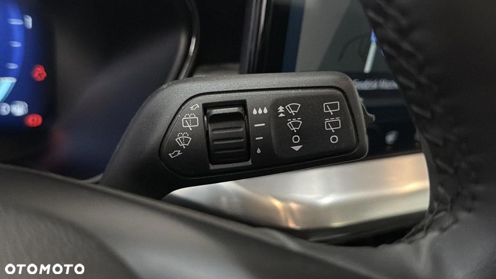 Ford Focus 1.0 EcoBoost mHEV Titanium X - 28