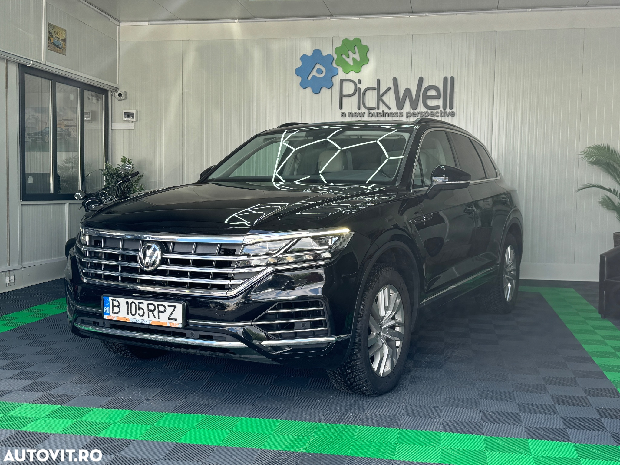 Volkswagen Touareg V6 TDI Elegance - 2