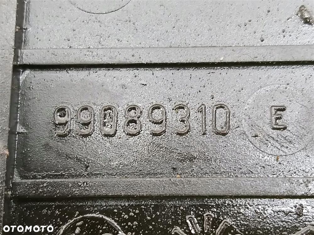 Pokrywa zaworów Peugeot 307 2001-2005 1,6 BENZYNA 99089310 ORYGINAŁ - 10