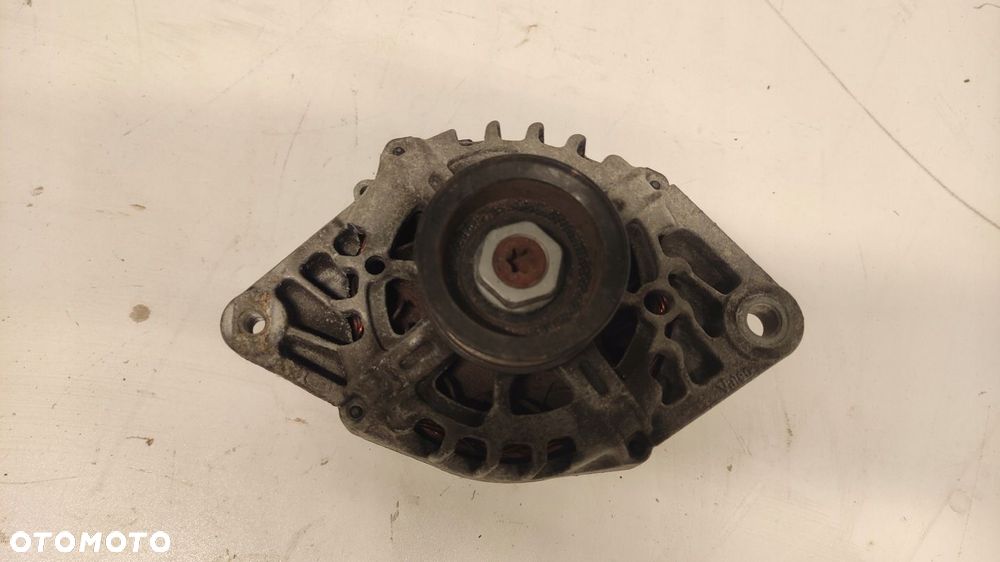 ALTERNATOR KIA VENGA 1.4 BENZYNA 37300-2B101 09-19 - 2