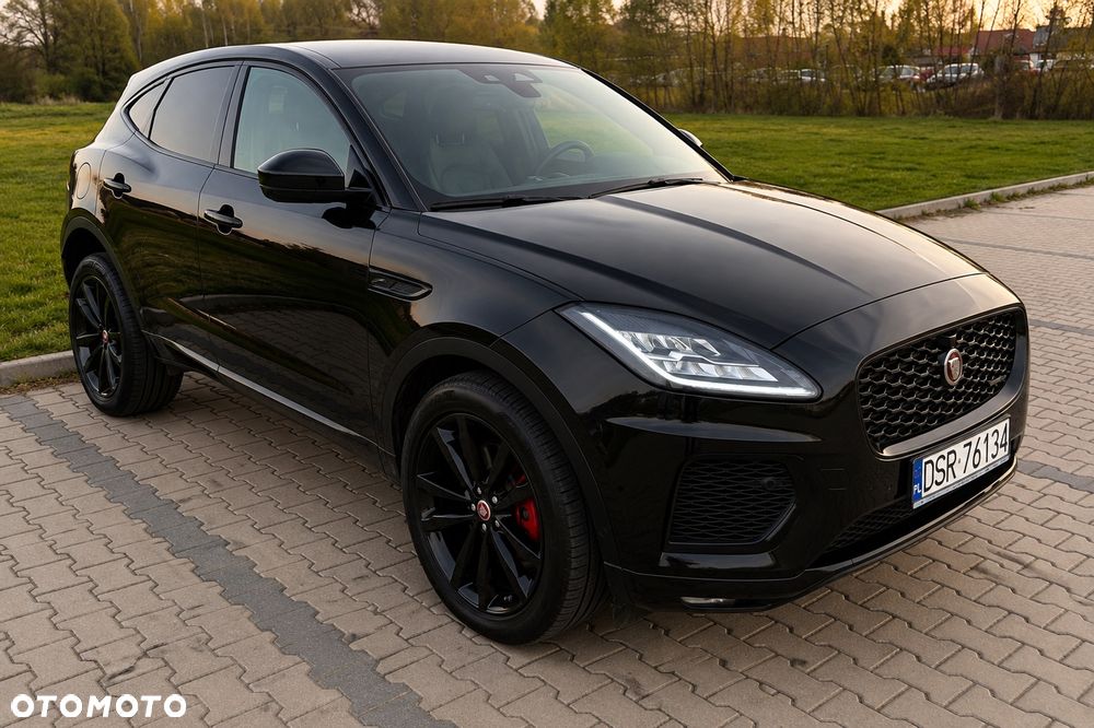 Jaguar E-Pace 2.0 D165 mHEV AWD R-Dynamic SE - 3