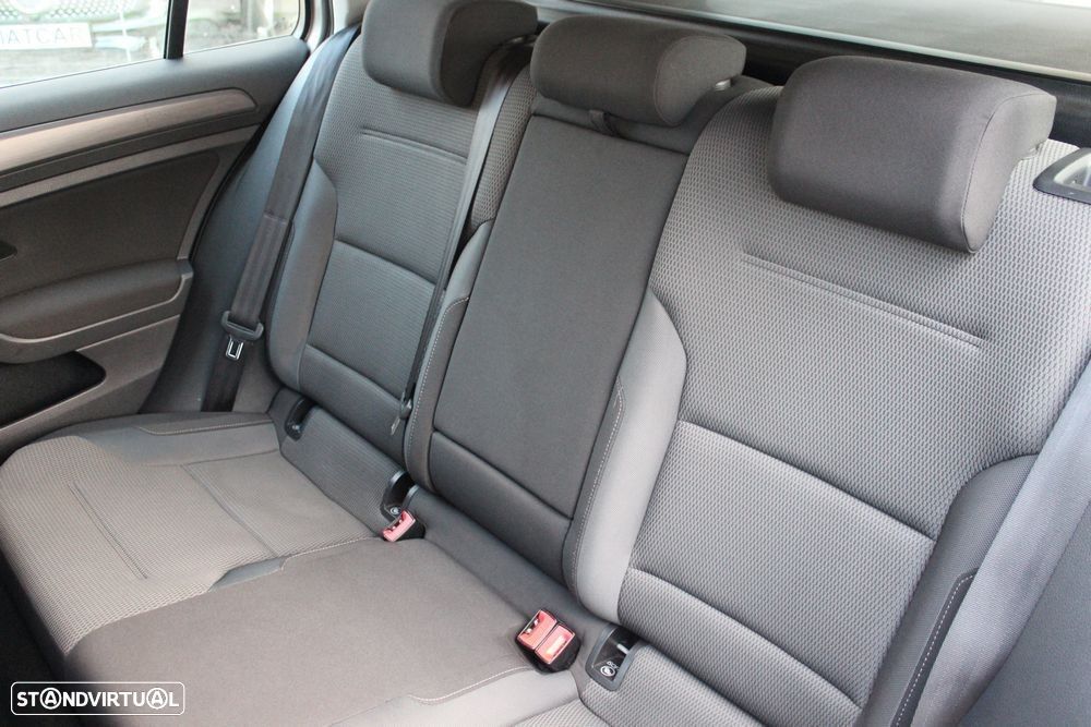 VW Golf Variant 1.6 TDi Trendline - 20